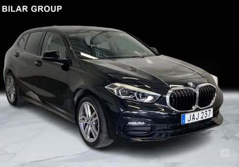 BMW 118, 2023