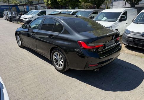 BMW 318, 2019
