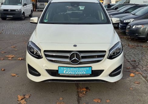 Mercedes-Benz B 180, 2017