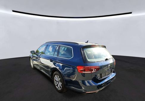 Volkswagen Passat Variant, 2023 3