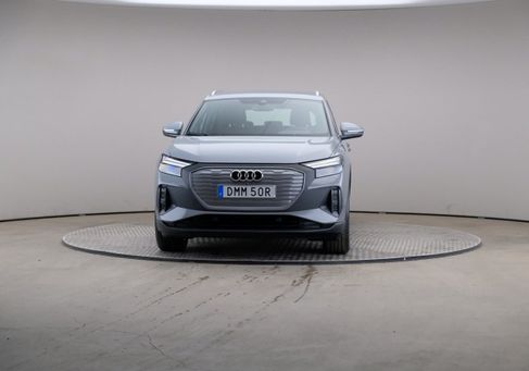 Audi Q4, 2023