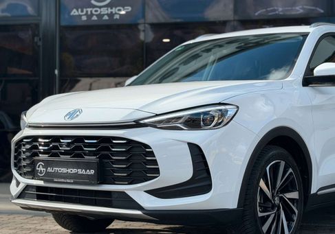 MG ZS, 2025