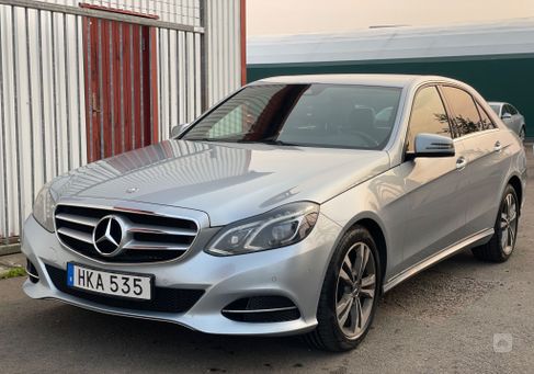 Mercedes-Benz E 220, 2014