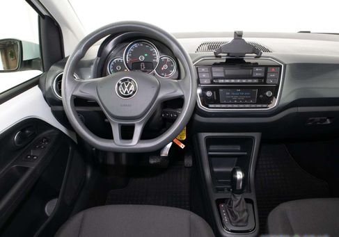 Volkswagen up!, 2021