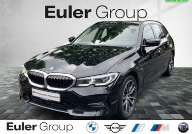 BMW 320, 2022