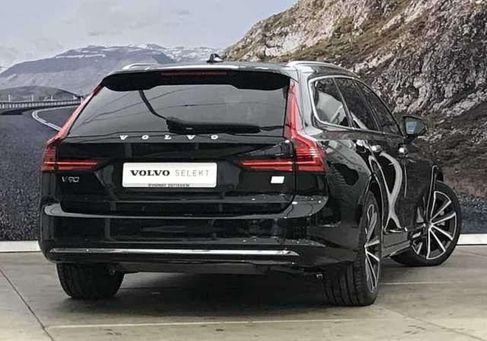 Volvo V90, 2021