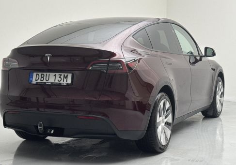 Tesla Model Y, 2024 3