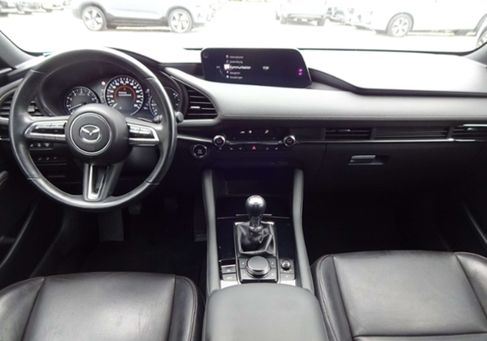 Mazda 3, 2020