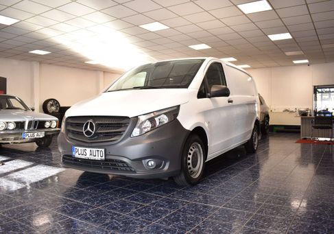 Mercedes-Benz Vito, 2021