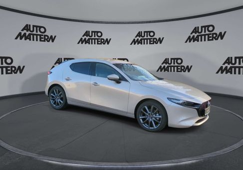 Mazda 3, 2025