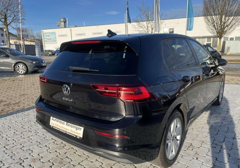 Volkswagen Golf, 2023 2