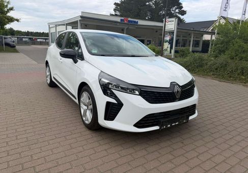 Renault Clio, 2024
