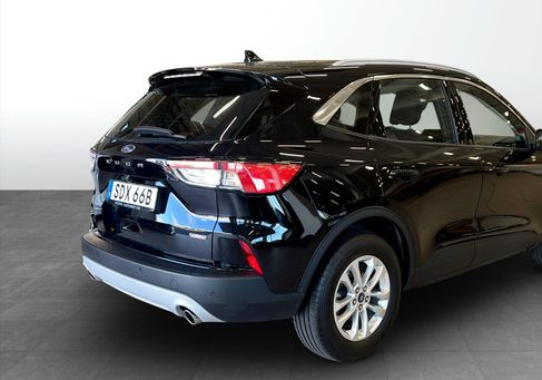 Ford Kuga, 2022