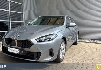 BMW 120, 2025