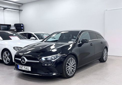 Mercedes-Benz CLA 200 Shooting Brake, 2021