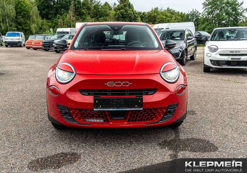 Fiat 600, 2025