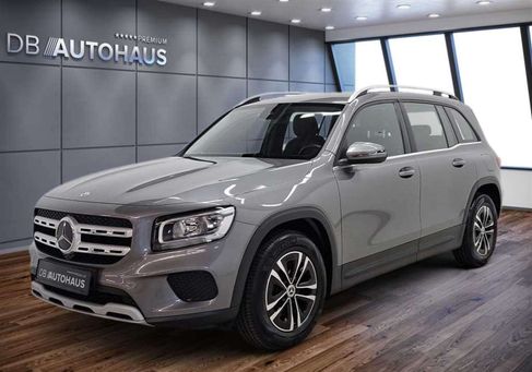 Mercedes-Benz GLB 180, 2023