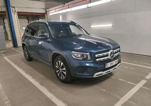 Mercedes-Benz GLB 180, 2022