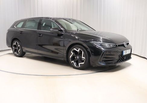 Volkswagen Passat Variant, 2025 3