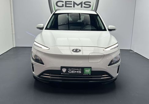 Hyundai Kona, 2022 2
