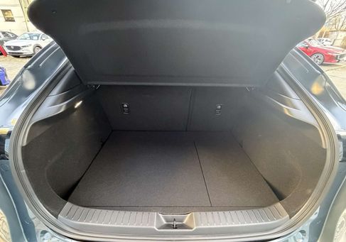 Mazda CX-30, 2025 3