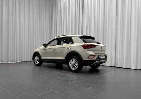Volkswagen T-Roc, 2023 3