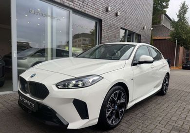 BMW 120, 2025