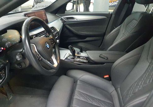BMW 530, 2022