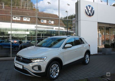 Volkswagen T-Roc, 2023