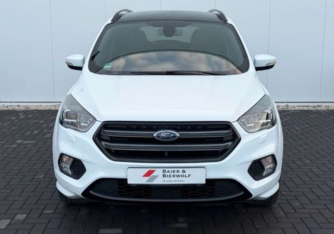 Ford Kuga, 2017