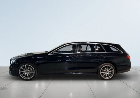 Mercedes-Benz E 220, 2020 3