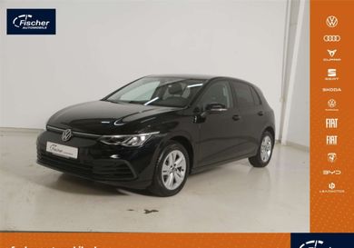 Volkswagen Golf, 2024
