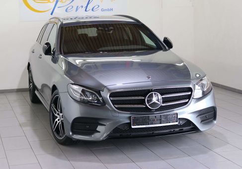 Mercedes-Benz E 220, 2020
