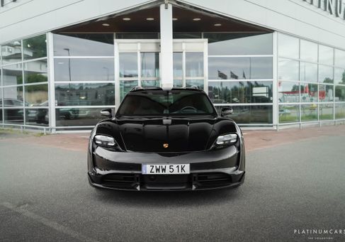 Porsche Taycan, 2021