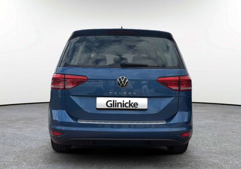 Volkswagen Touran, 2022 3