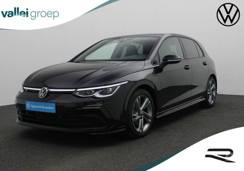 Volkswagen Golf, 2024