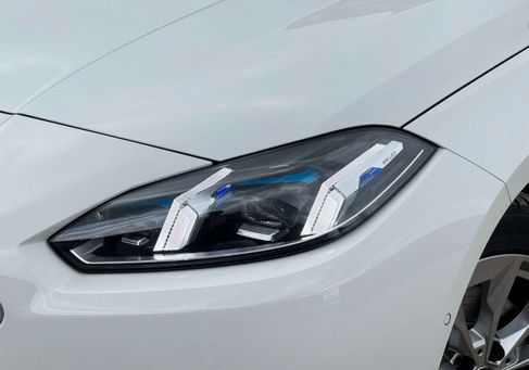 BMW 120, 2024