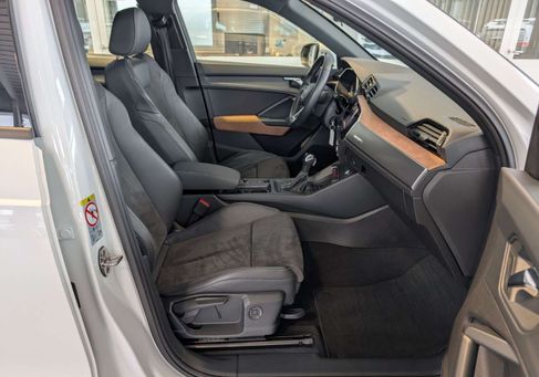 Audi Q3, 2022