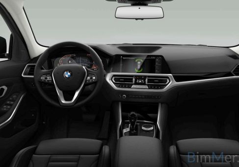BMW 320, 2022