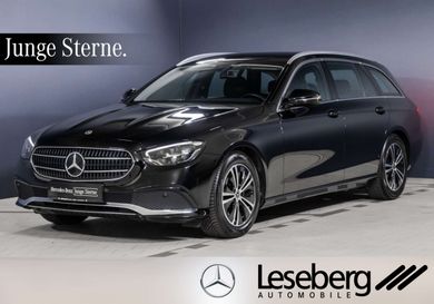 Mercedes-Benz E 200, 2022