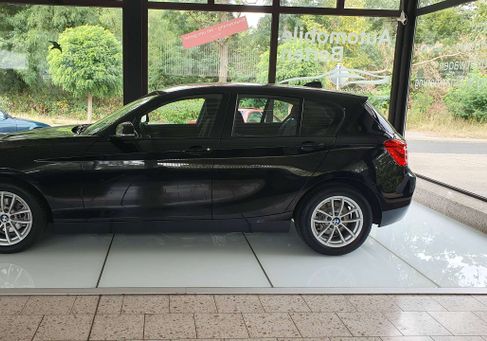 BMW 118, 2018