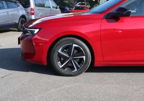 Opel Astra, 2024