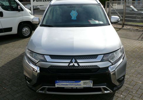 Mitsubishi Outlander, 2018 2