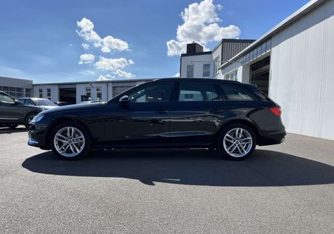 Audi A4, 2022 2