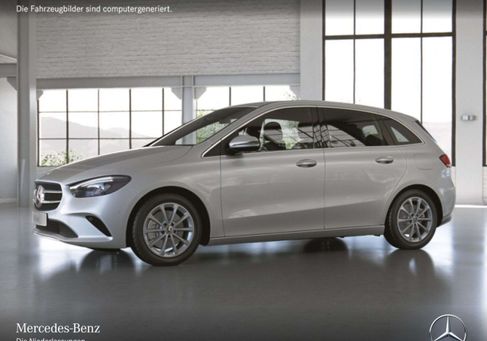 Mercedes-Benz B 250, 2023