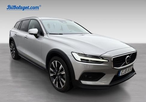 Volvo V60 Cross Country, 2023