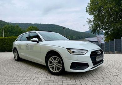 Audi A4, 2022
