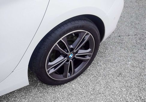 BMW 120, 2023