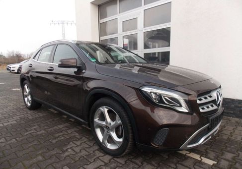 Mercedes-Benz GLA 180, 2018