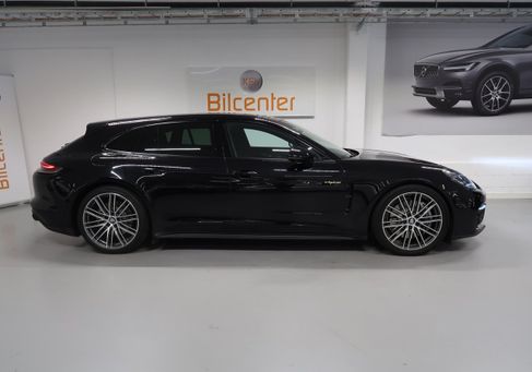 Porsche Panamera, 2021